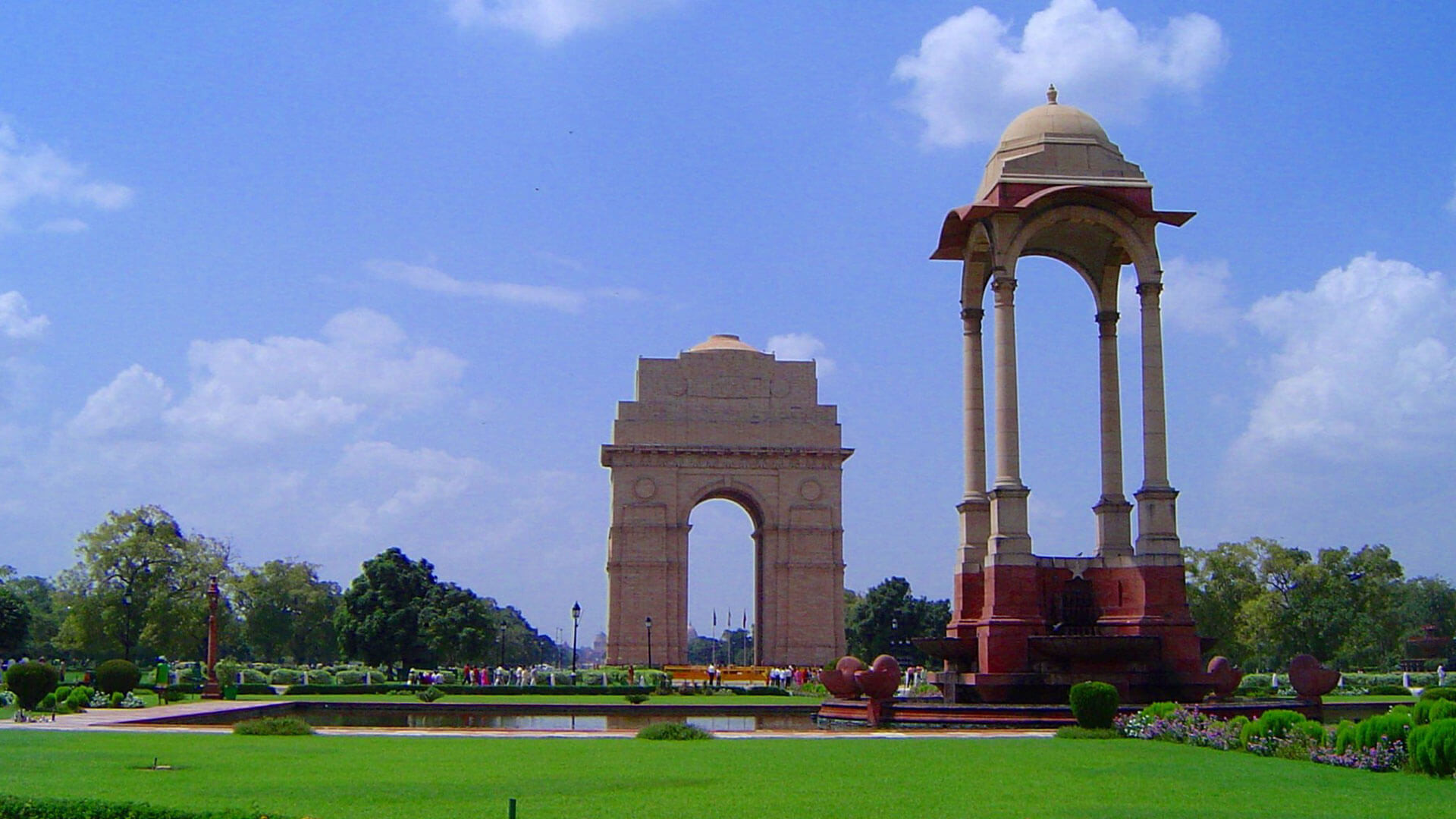 india-gate-delhi-history-location-bulit-by-information-major